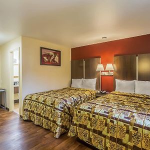 Double Room Two Double Beds Smoking